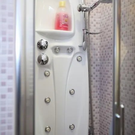 Gala Nocleg ze śniadaniem