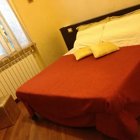 Gala Bed & Breakfast Rome